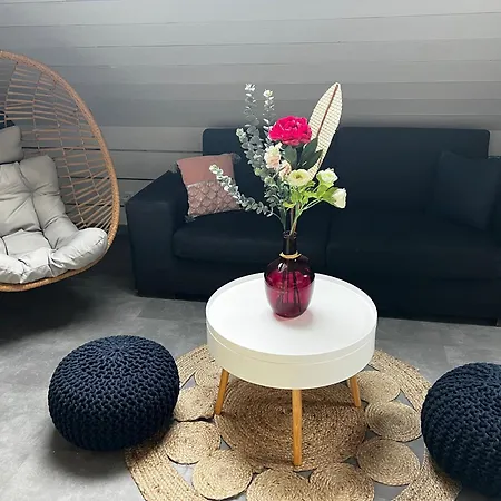 La Parenthese Cosy Avec Salon Prive 25m2 Wifi Netflix Homestay Duclair